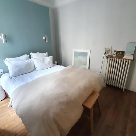 Hostnfly - Beautiful Bright Flat Near Montmartre Apartment *